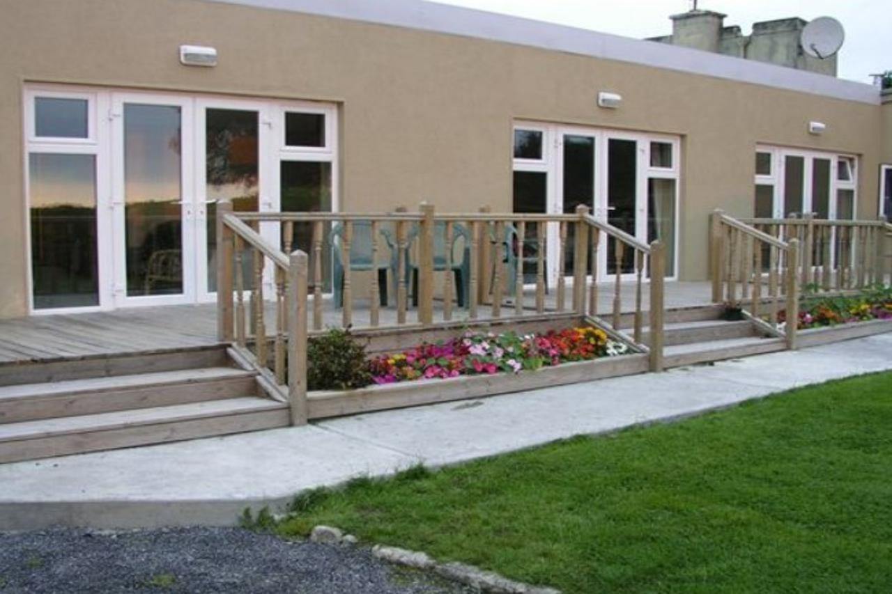 Lakeland Midsummer Lakehouse Oughterard Exterior foto